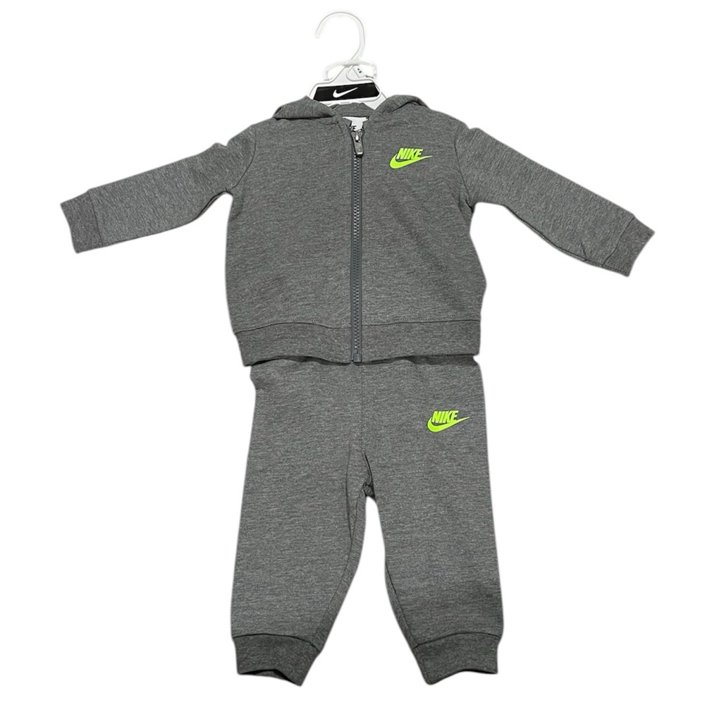 Carbon Heather 3-piece Infant Matching Set by Nike